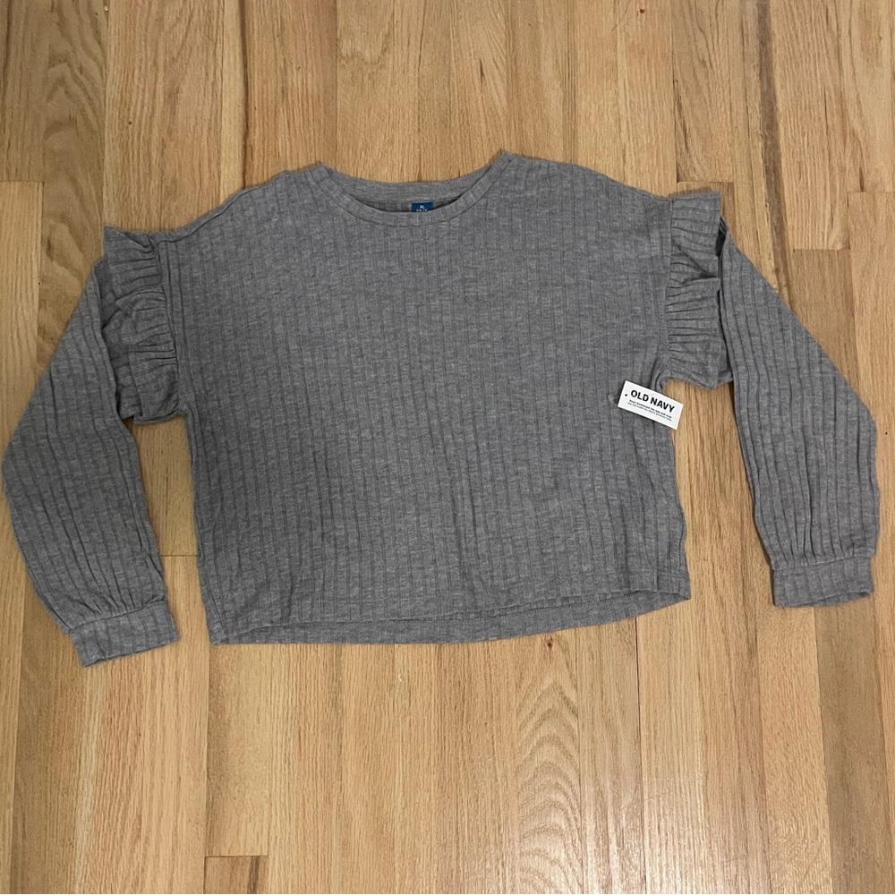 Old Navy girls cropped sweater with ruffle sleeves in gray;size XL (14/16)